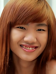 You cute ladyboy jerks off on a chair
